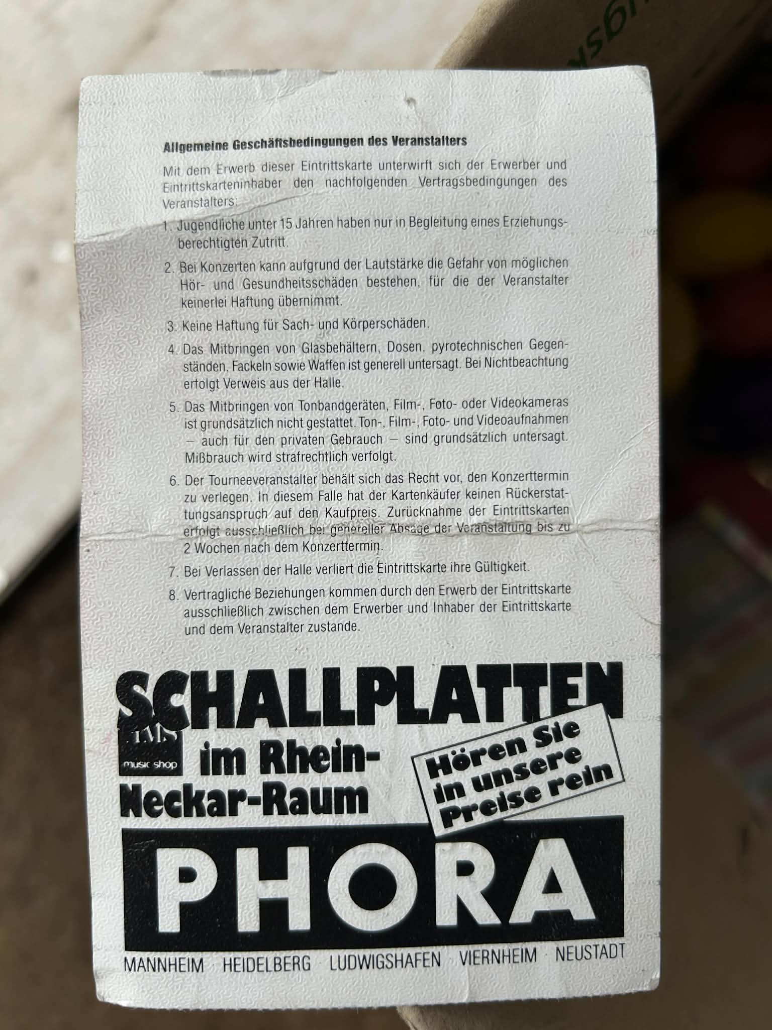 NightOfTheGuitars1989-04-30StadthalleHeidelbergGermany (2).jpg